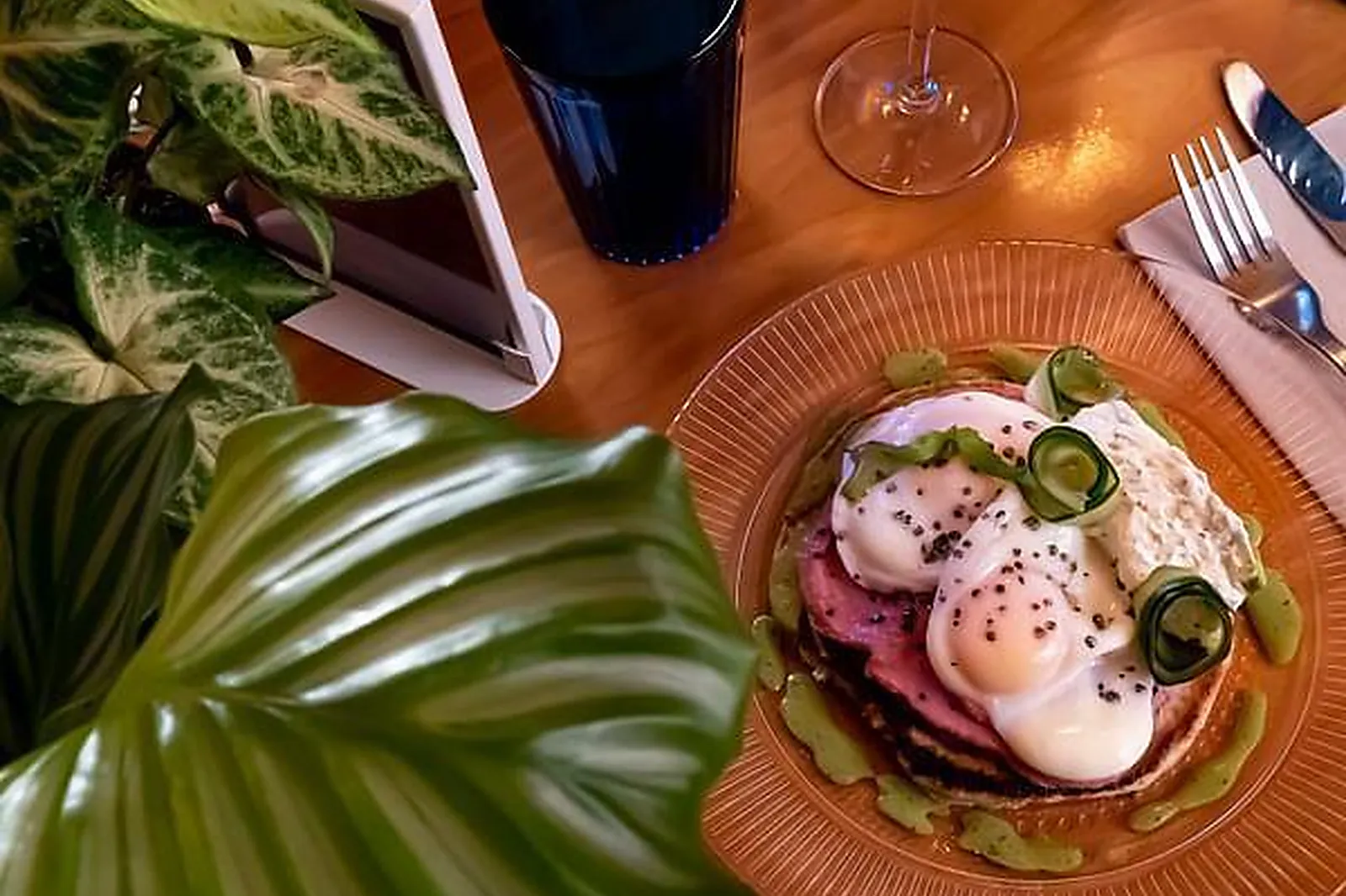 Lieux événementiels, ZAZA CAFÉ GALERIE