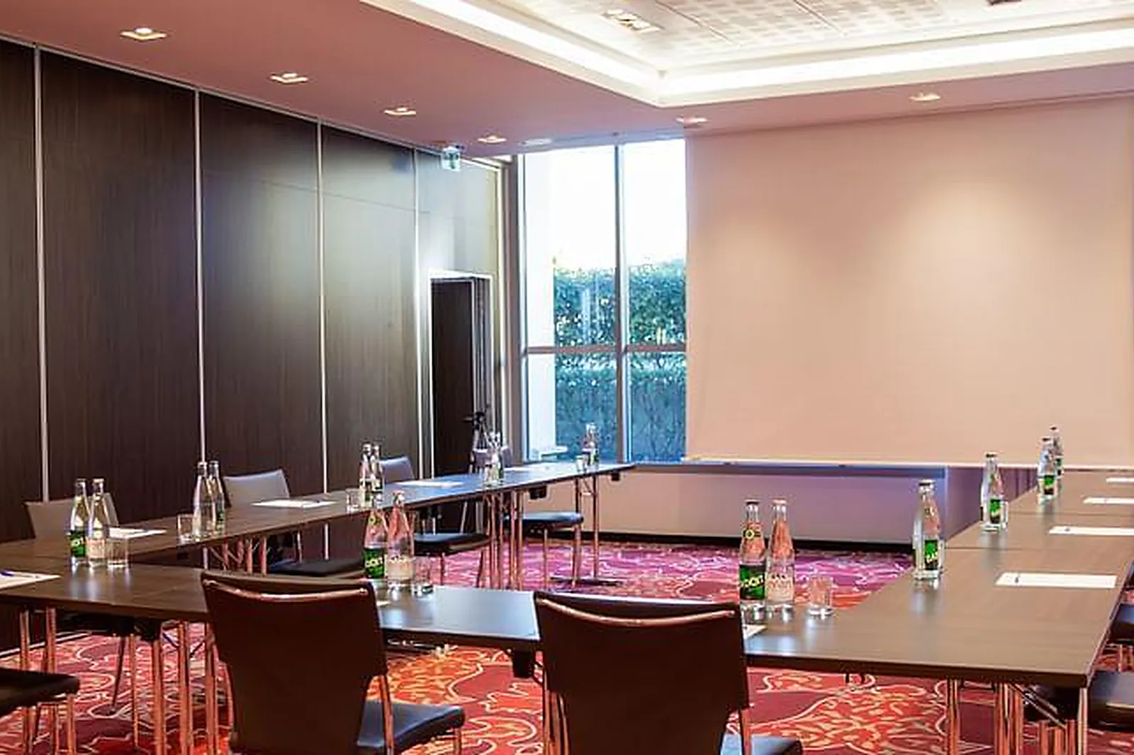 Lieux événementiels, ZENITUDE RELAIS & SPA PARIS****