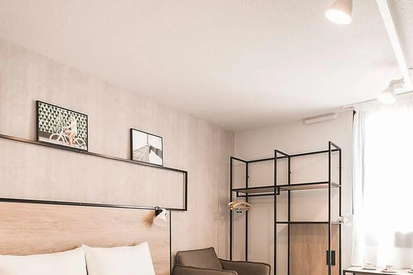 Lieux événementiels, POSITIVE COTTAGE