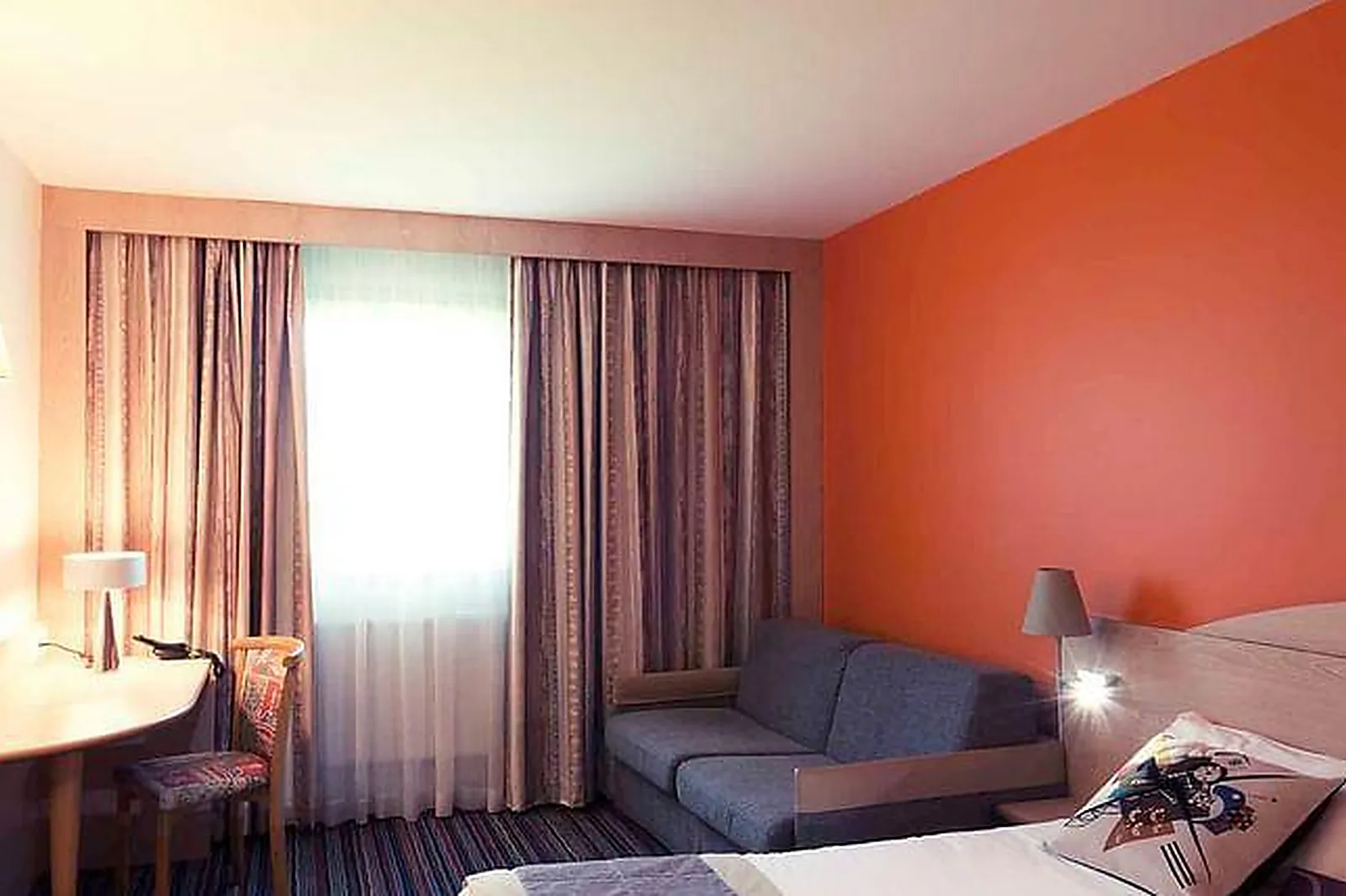 Lieux événementiels, IBIS STYLES LISIEUX NORMANDIE***