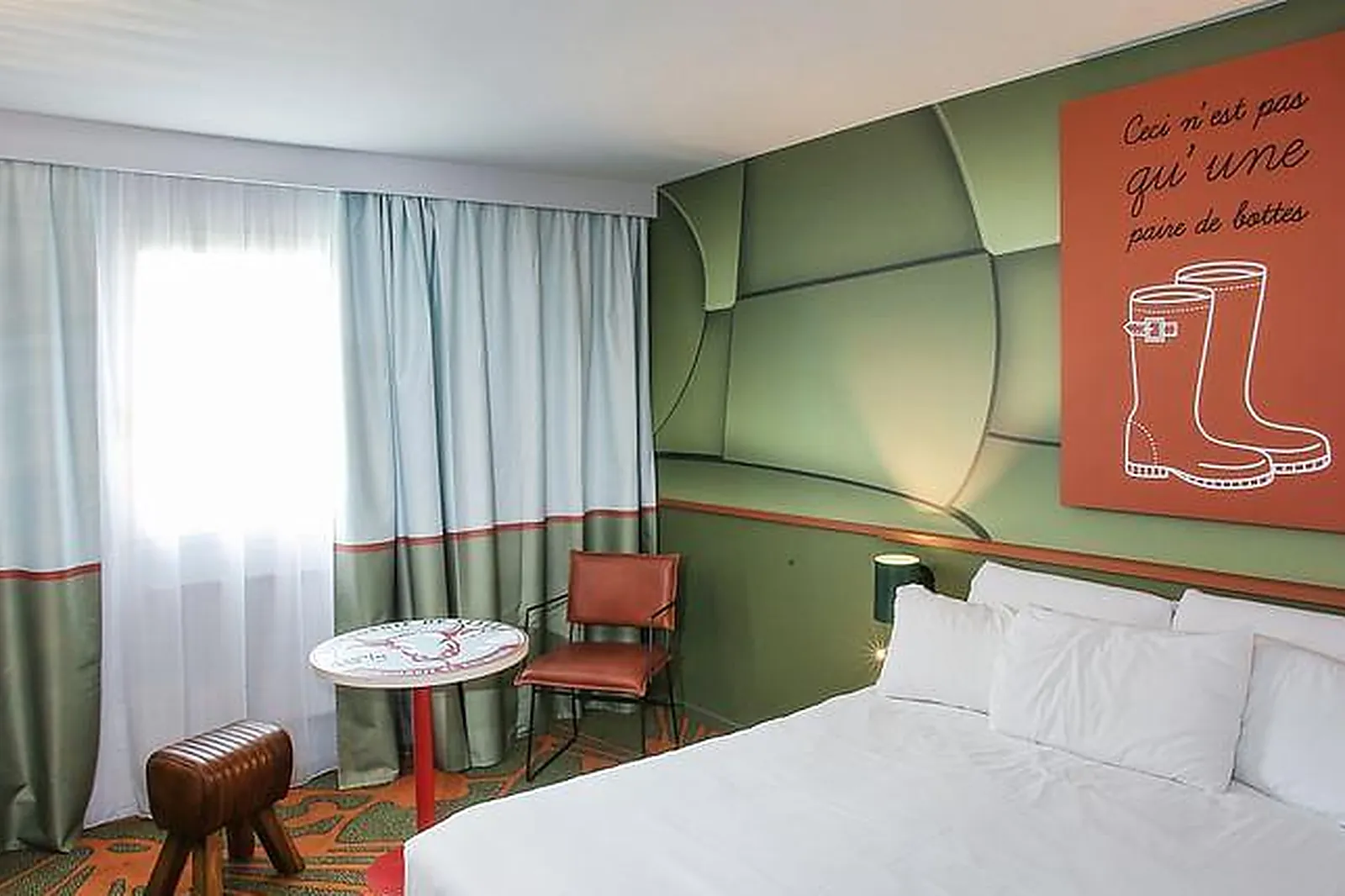Lieux événementiels, IBIS STYLES LISIEUX NORMANDIE***