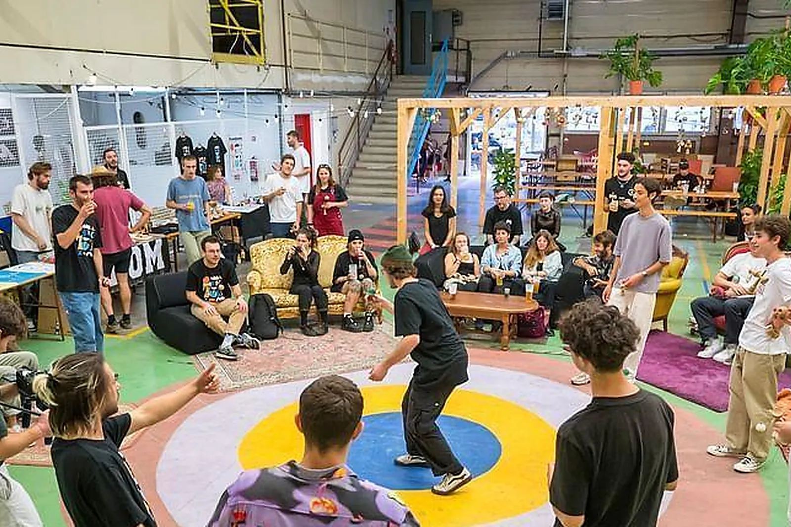 Lieux événementiels, LA CITÉ DES HALLES