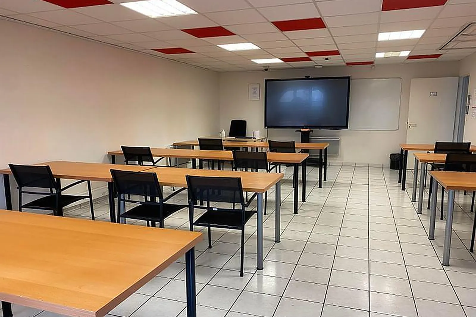 Lieux événementiels, LE CHECK-IN