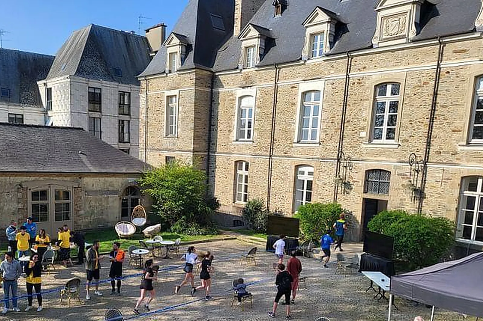 Lieux événementiels, L'ECLOZR