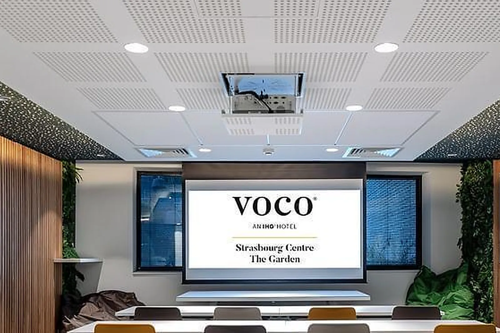 Lieux événementiels, HÔTEL DE L'ABEILLE