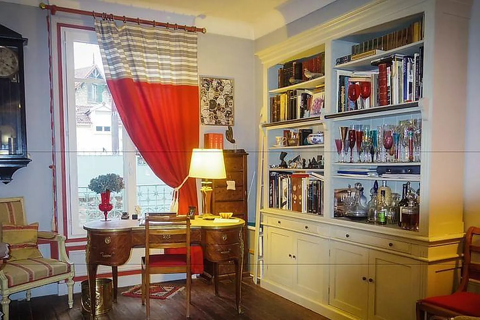 Lieux événementiels, À LA MAISON