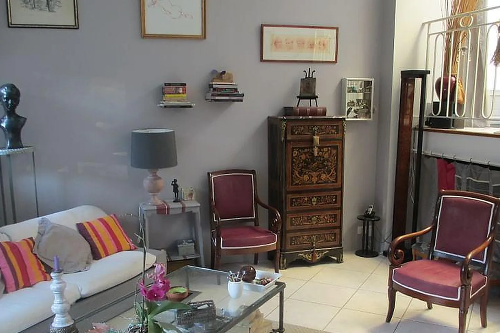 Lieux événementiels, À LA MAISON