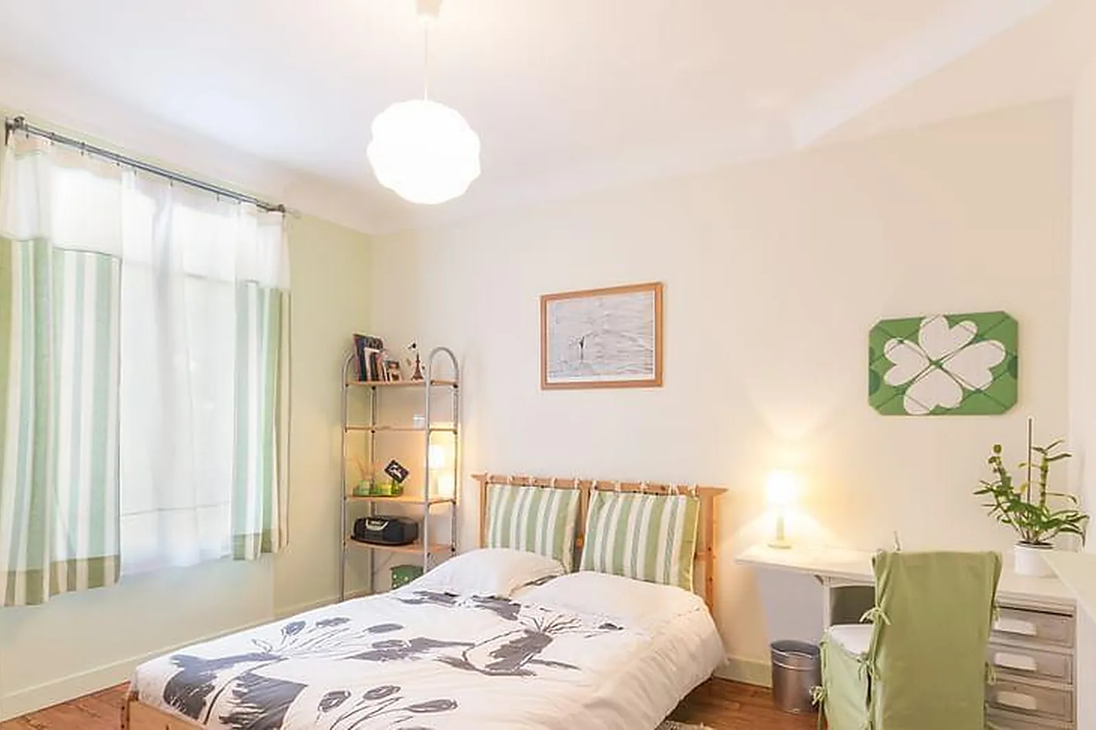 Lieux événementiels, À LA MAISON