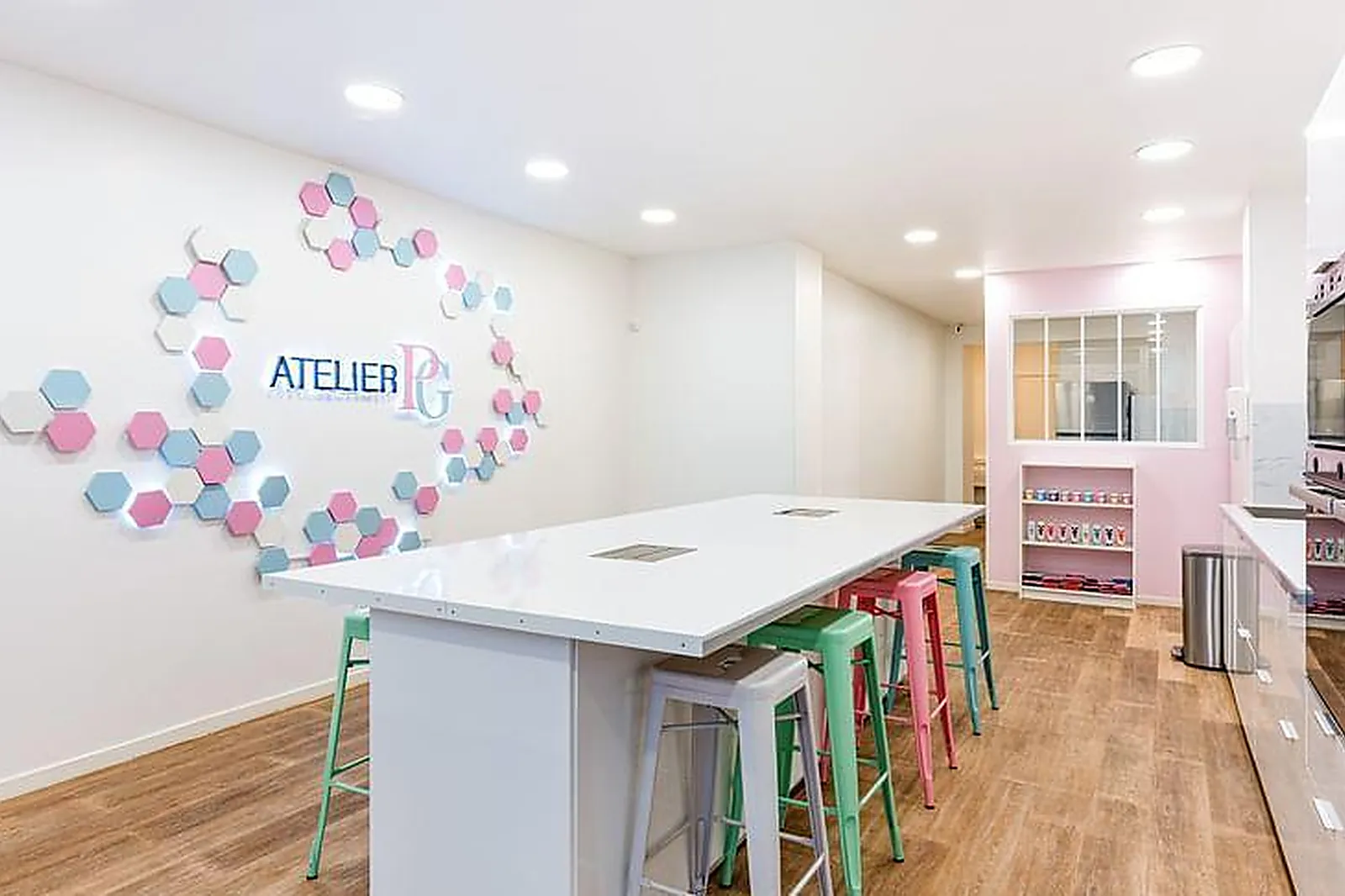 Lieux événementiels, ÉCOLE DE CAKE DESIGN ATELIER PG - CLÉRY