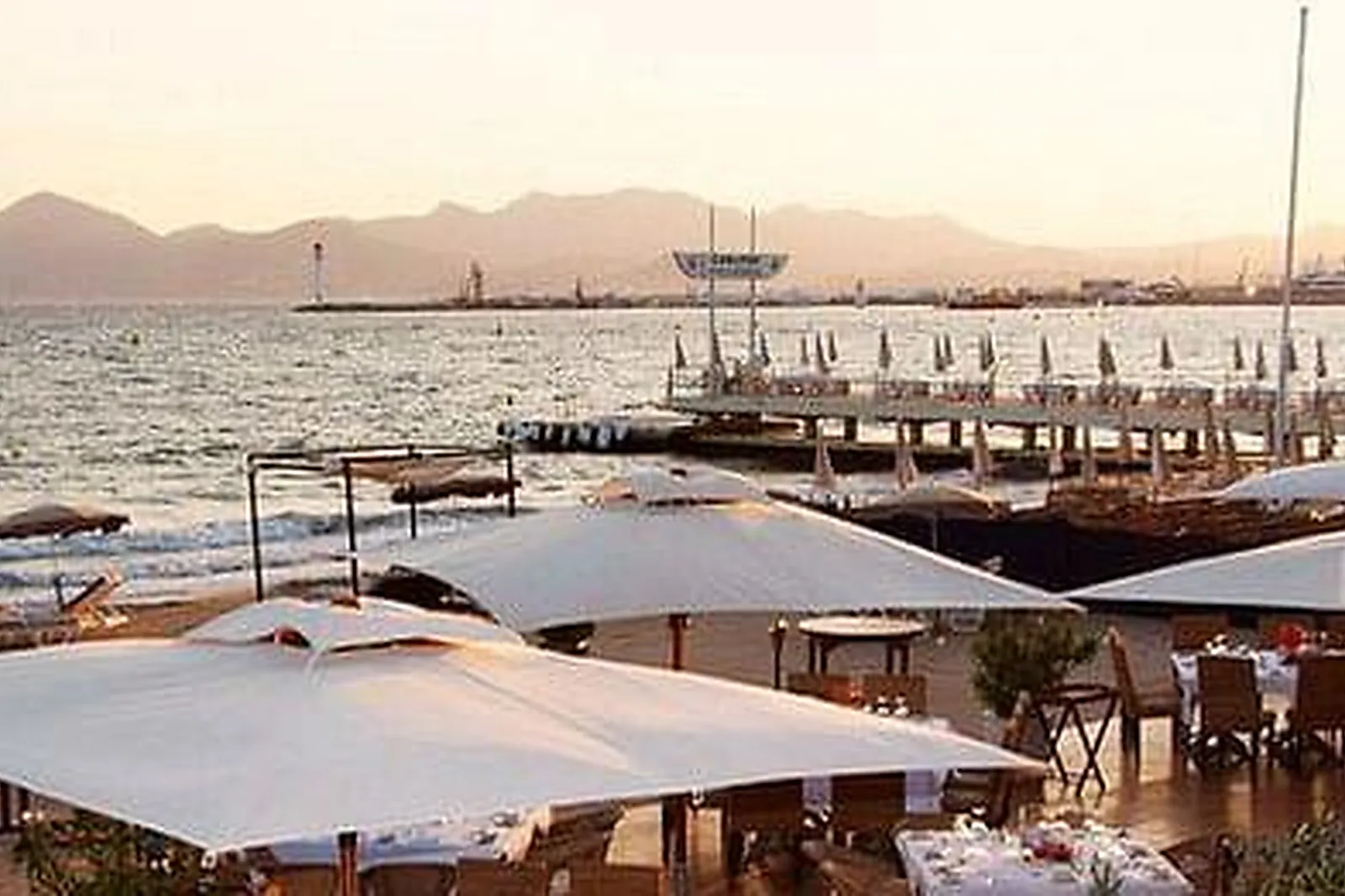 Lieux événementiels, ÉCRIN PLAGE