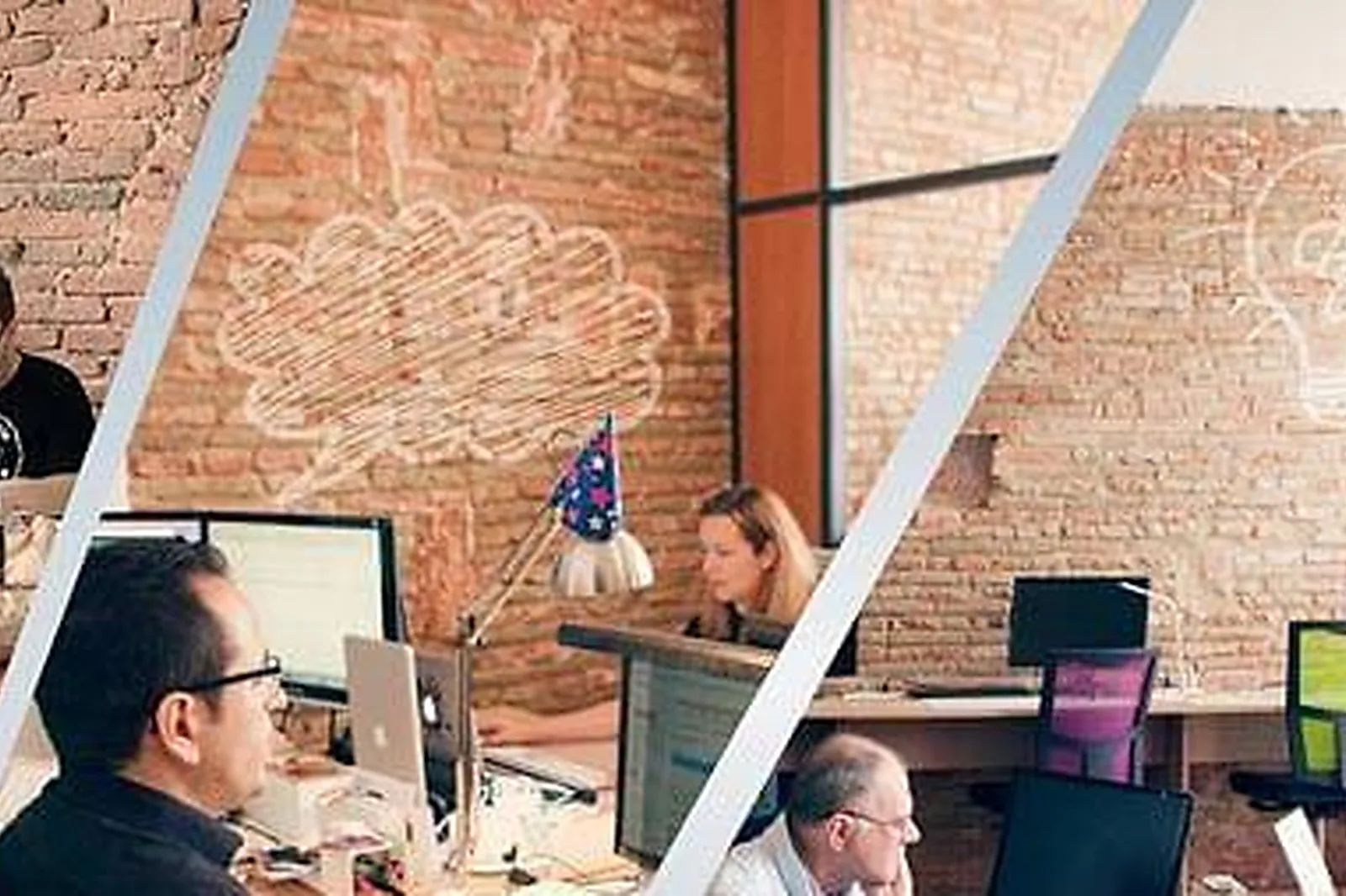 Lieux événementiels, NEXT-U CAFÉ