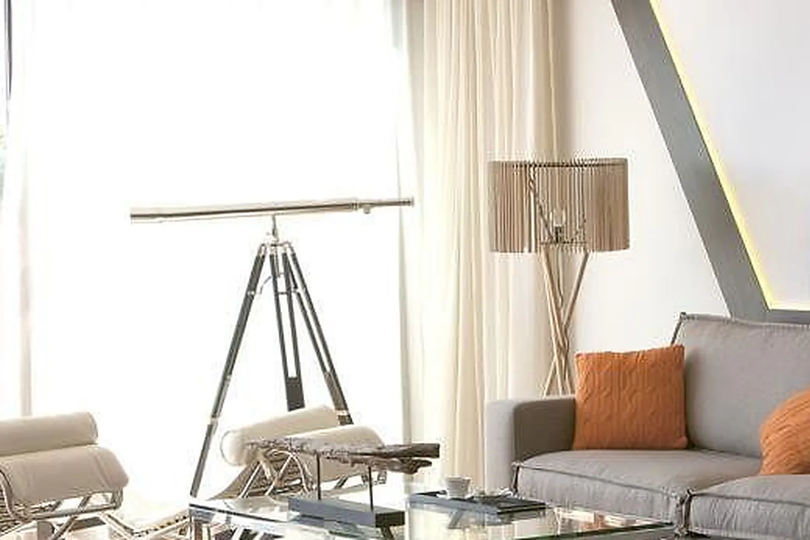 Lieux événementiels, ÎLE DE LA LAGUNE *****