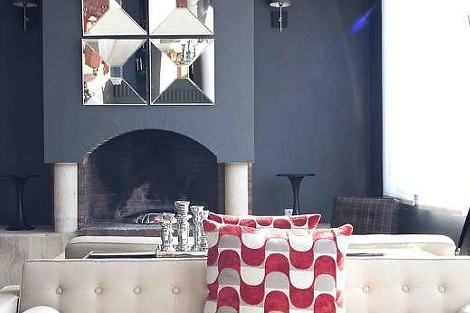 Lieux événementiels, ÎLE DE LA LAGUNE *****