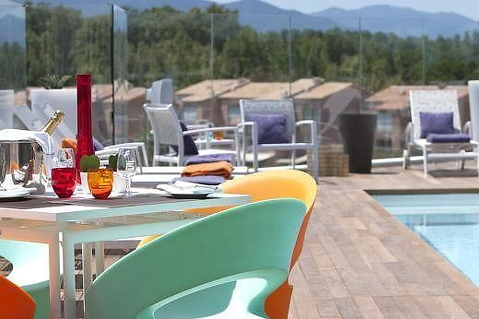 Lieux événementiels, ÎLE DE LA LAGUNE *****