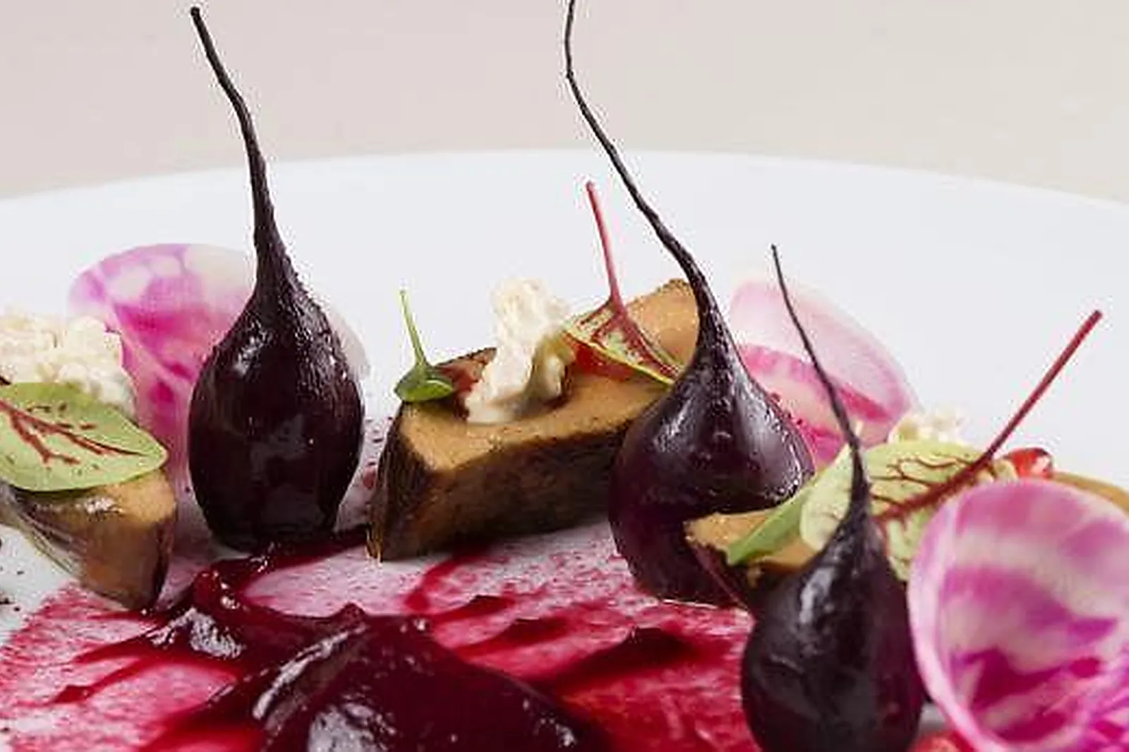 Lieux événementiels, ÎLE DE LA LAGUNE *****