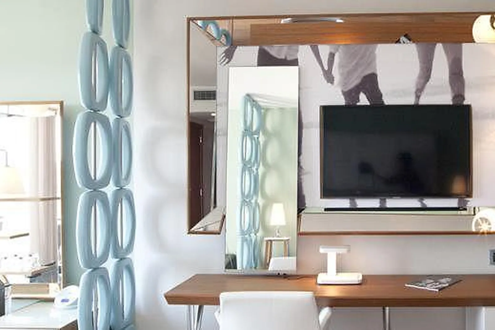 Lieux événementiels, ÎLE DE LA LAGUNE *****