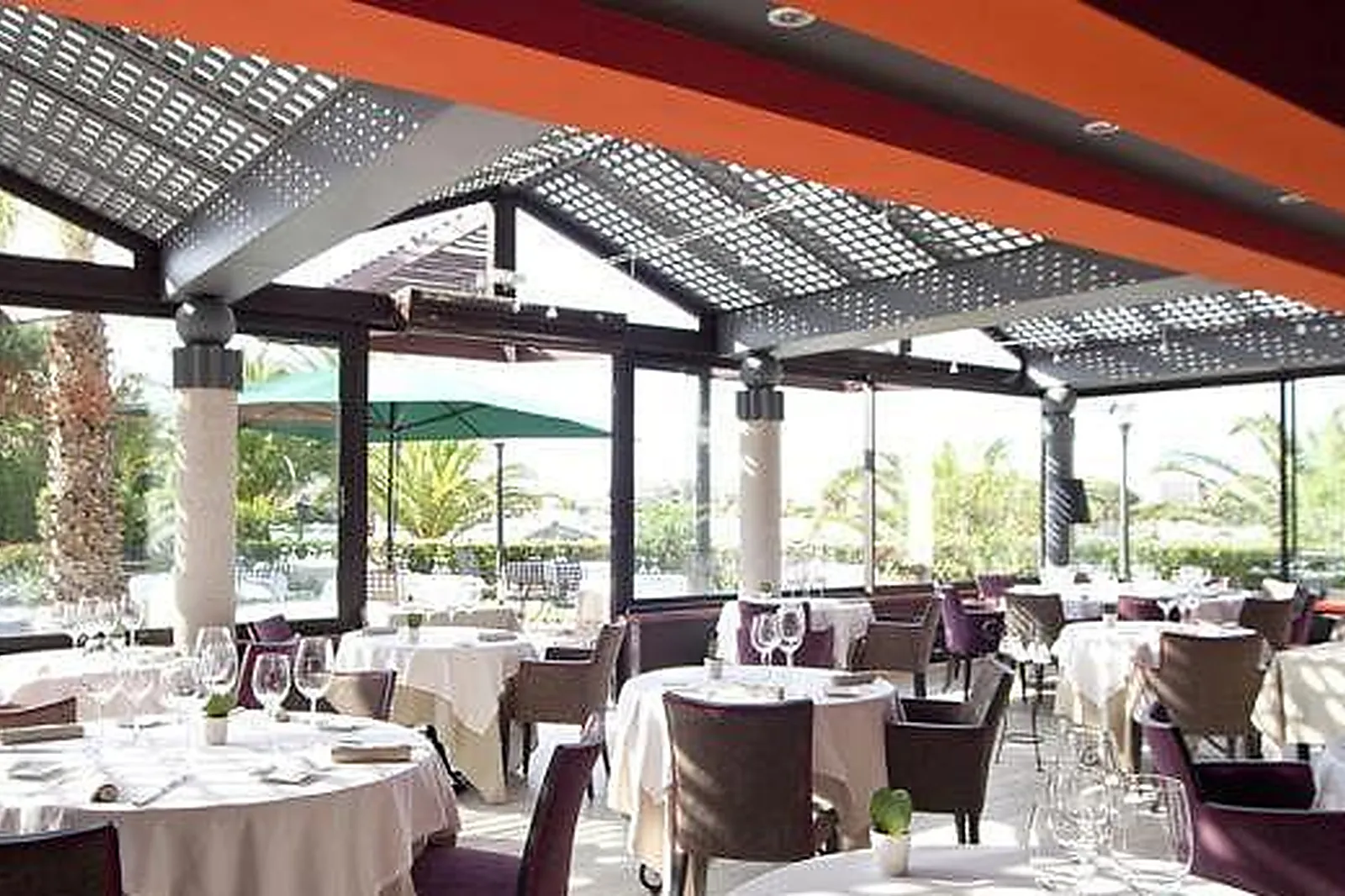 Lieux événementiels, ÎLE DE LA LAGUNE *****