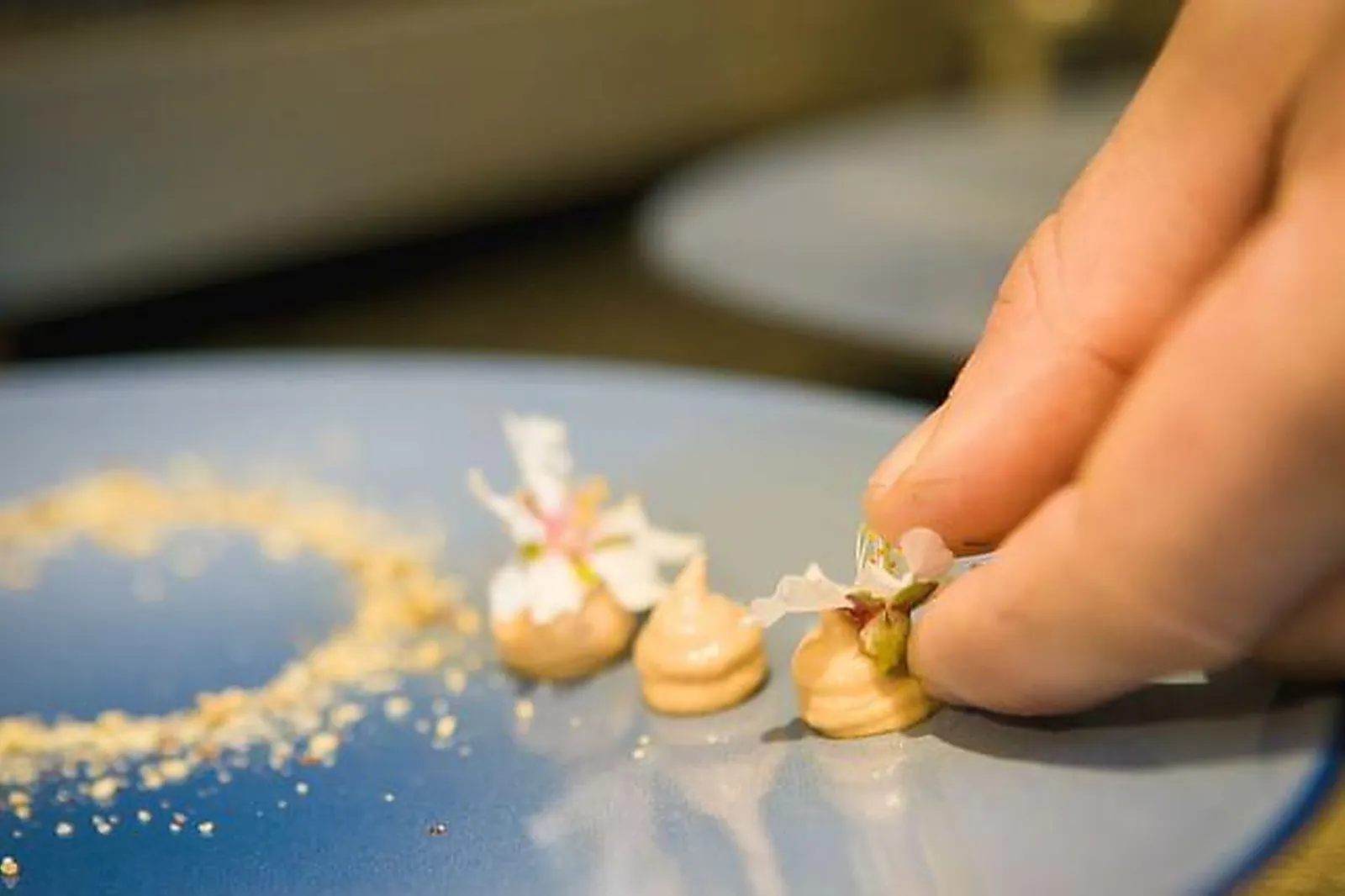 Lieux événementiels, Ô TRUSQUIN PAR CÉDRIC DENAUX