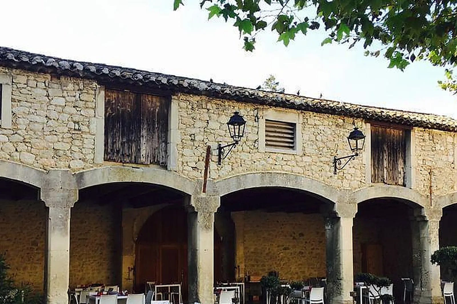 Lieux événementiels, Ô TRUSQUIN PAR CÉDRIC DENAUX